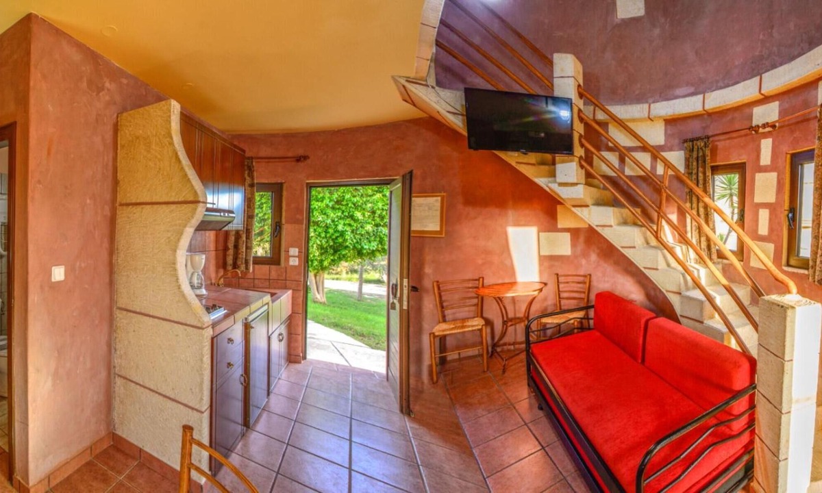 Nopigia House | Anemomili Village