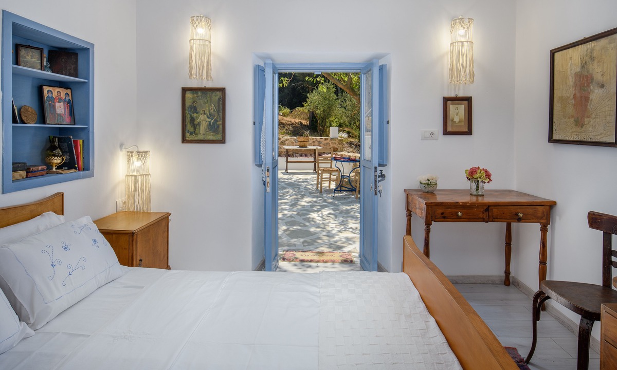 Zia House | The Aegean blue country house Old Milos