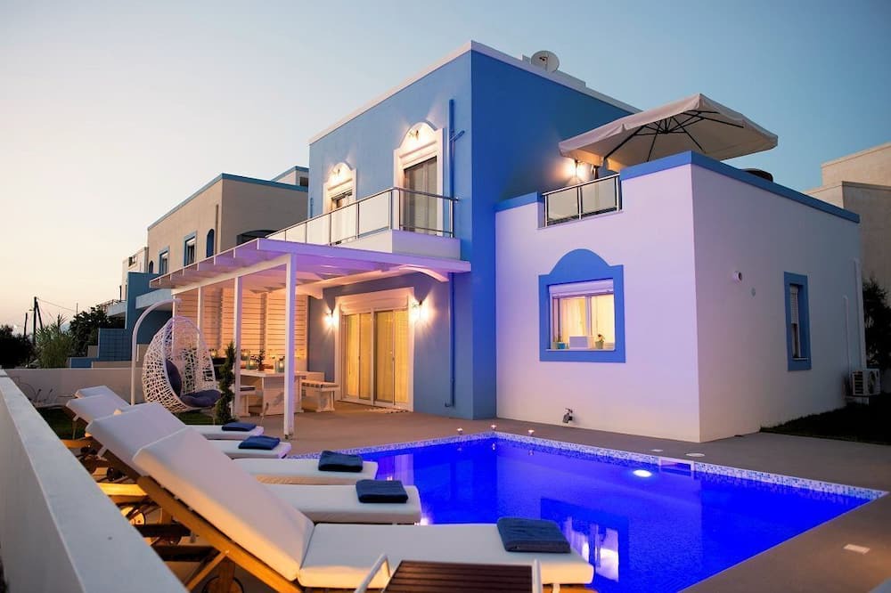 Mastichari Villa | Seabreeze, a new luxury seafront villa for up to 9 people