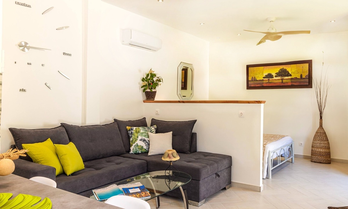 Achilleio Villa | Villa Claire Corfu