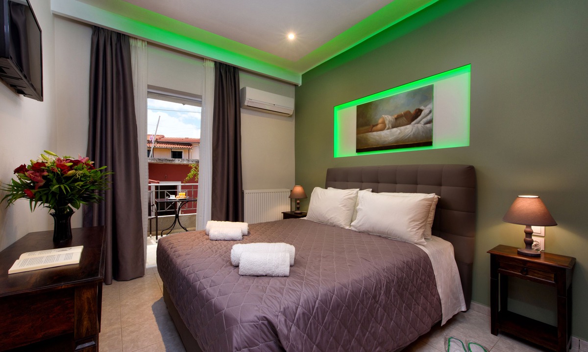 Corfu Town Hotel | Angelo Del' Arte Estate