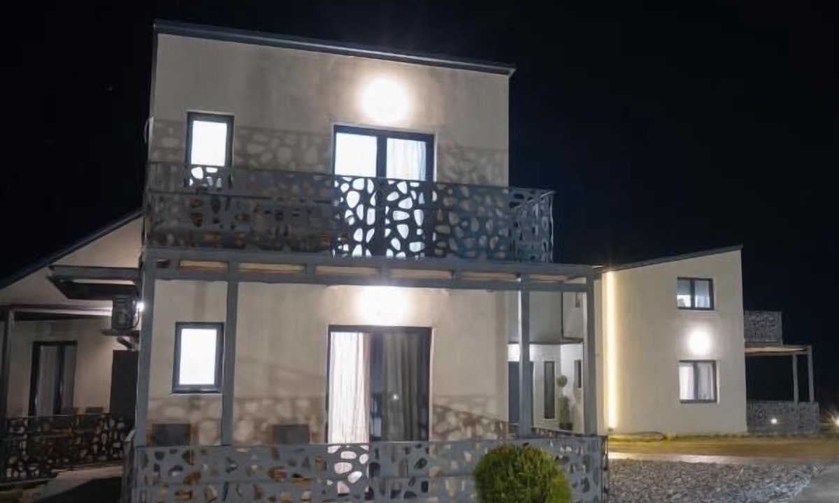 Almopia Hotel | The Rooms