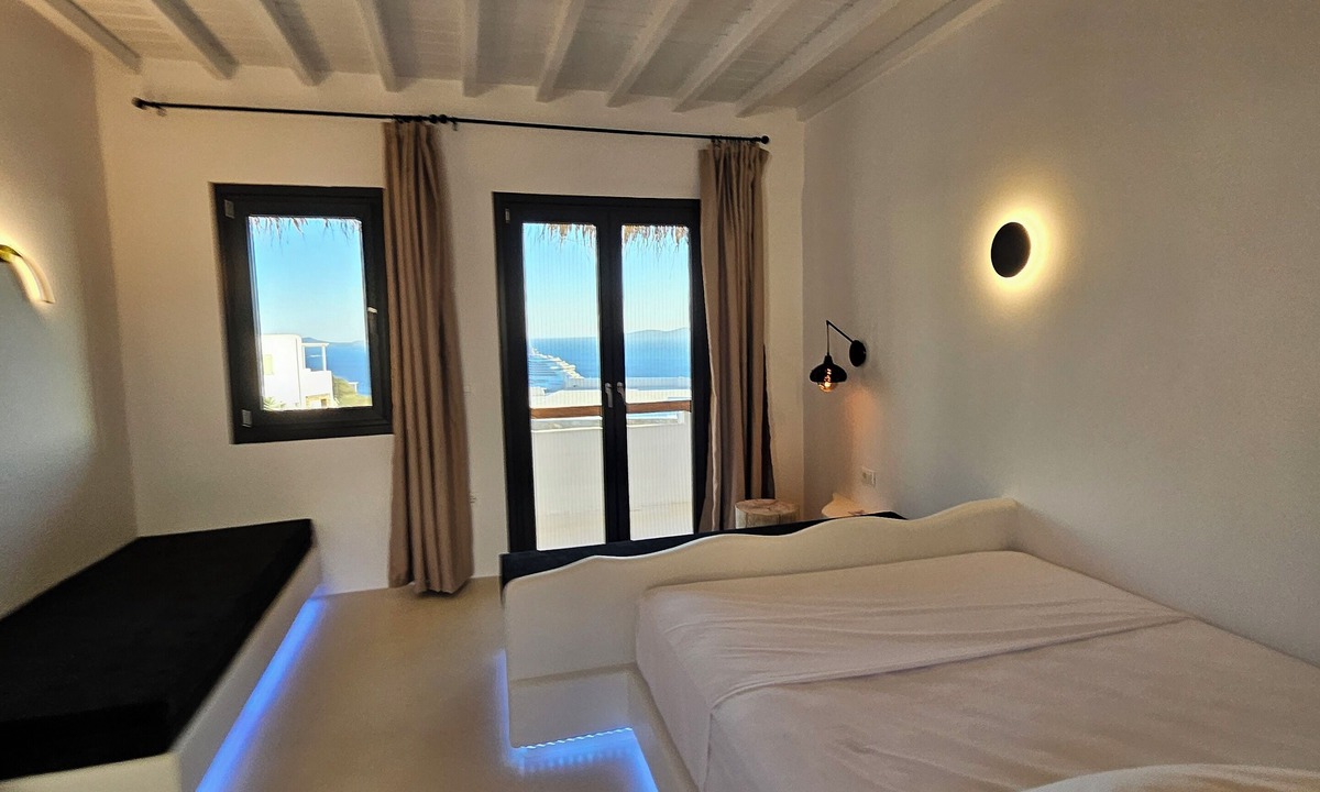 Agios Stefanos Hotel | Elli Tropical Suites