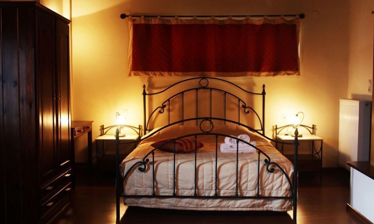 Krouson Hotel | Aetovigla Traditional Guest Houses