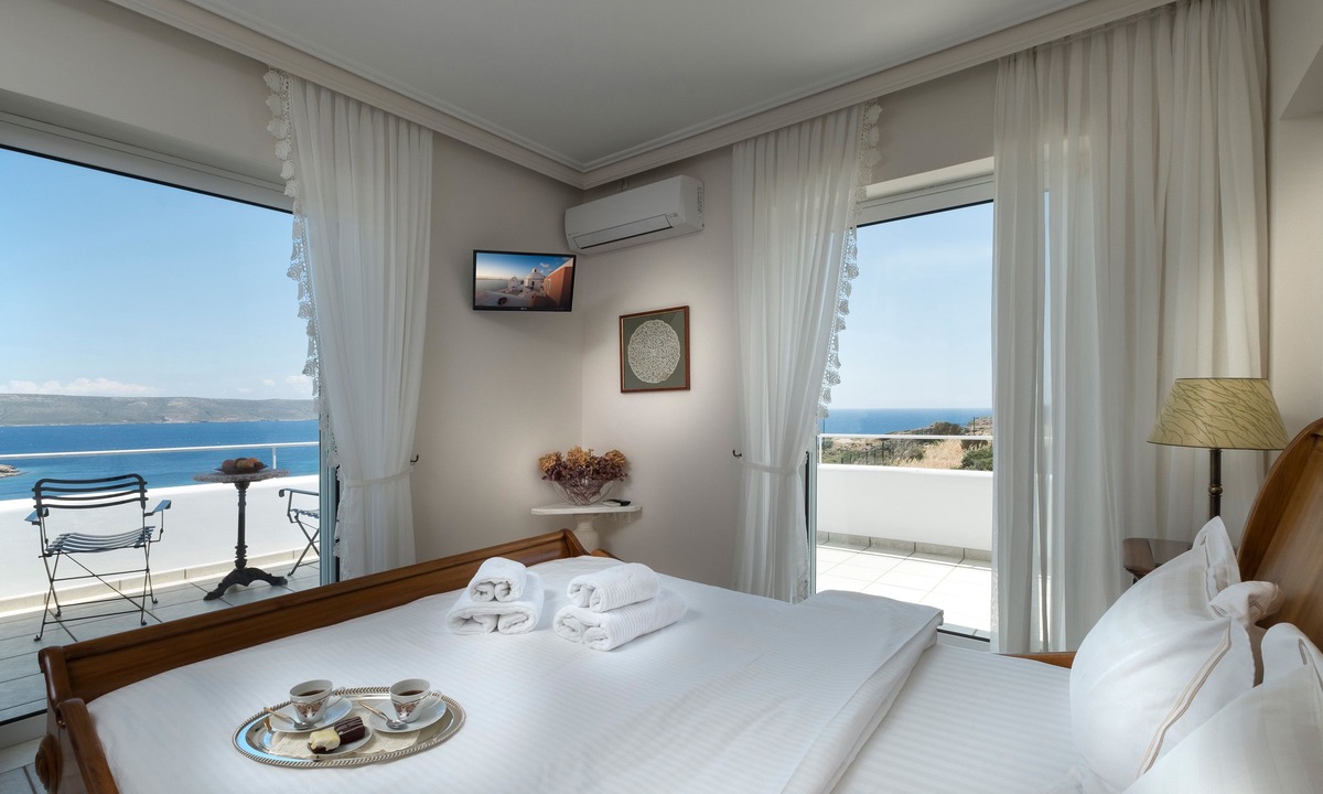 Lavreotiki Villa | Sounio Villa