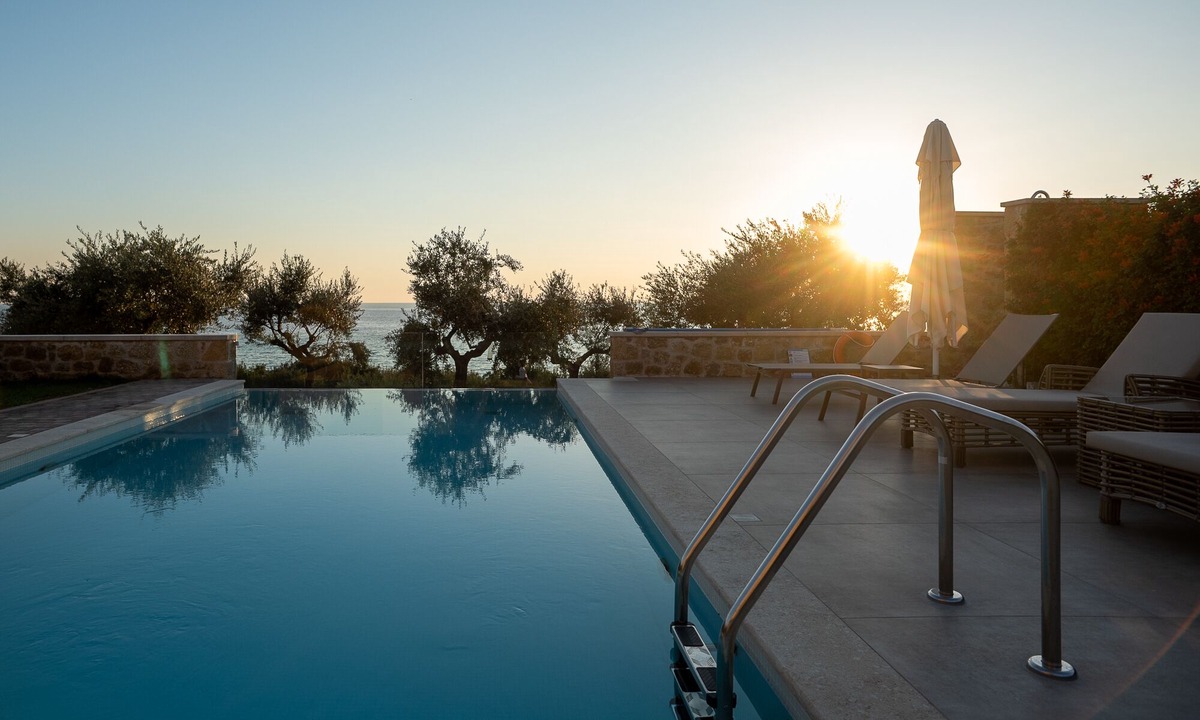 Lefktron Villa | Katergo Luxury Villas