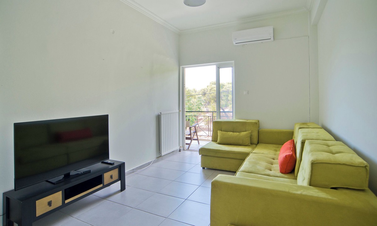 Petralona Apartment | Hadi Sea Side