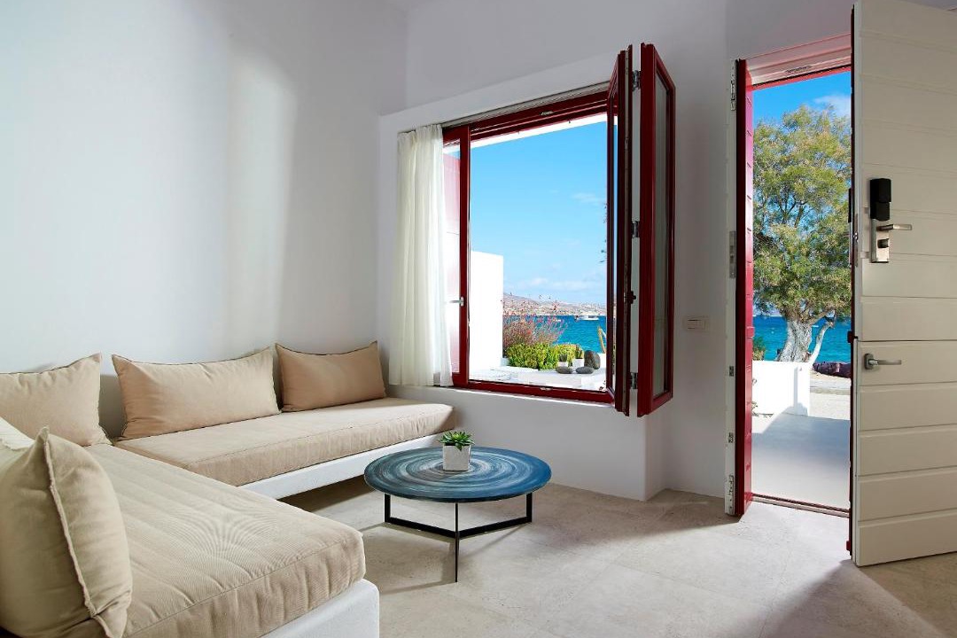 Apollonia Apartment | Unique Milos Suites