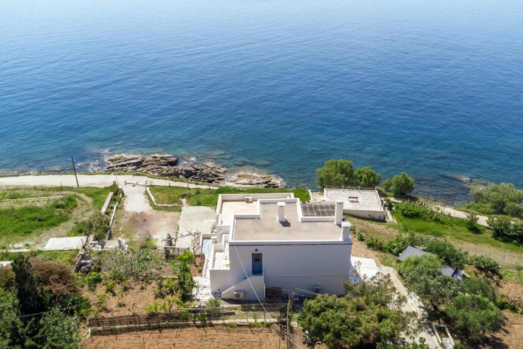 Agios Sostis Apartment | Gefyra