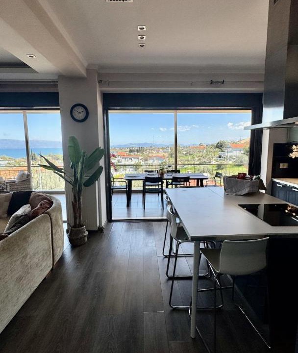 Oropos Apartment | Calma House Luxury by the Sea Chalkoutsi Oropos