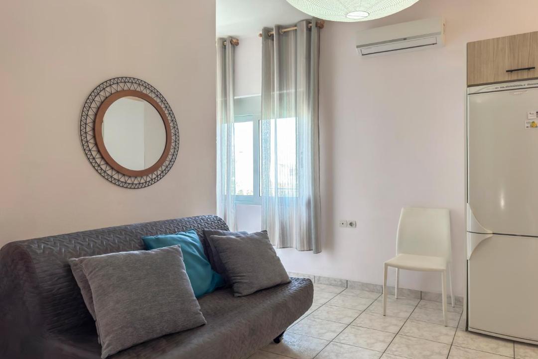 Agii Apostoli Apartment | Alisahni Home 2