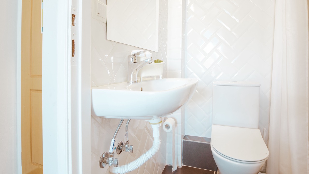 Photo of Bathroom in Makrigianni