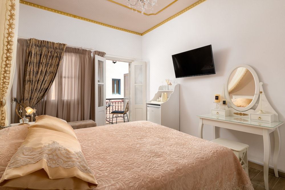 Photo of Bedroom in Symi
