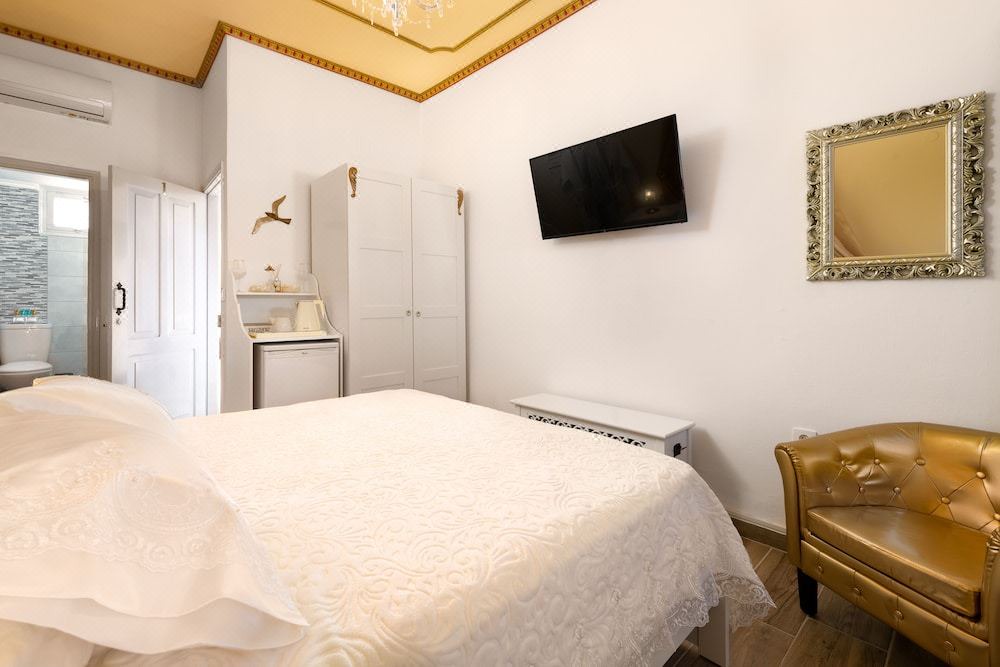 Photo of Bedroom in Symi