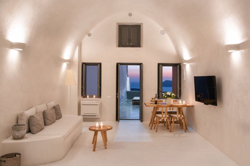Photo of Livingroom in Fira