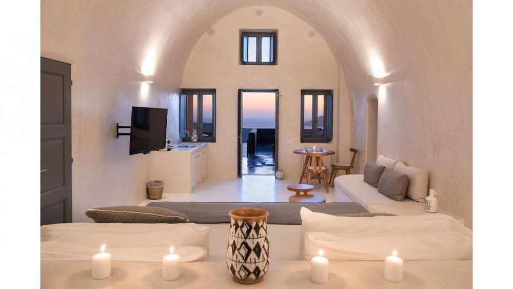 Photo of Livingroom in Fira