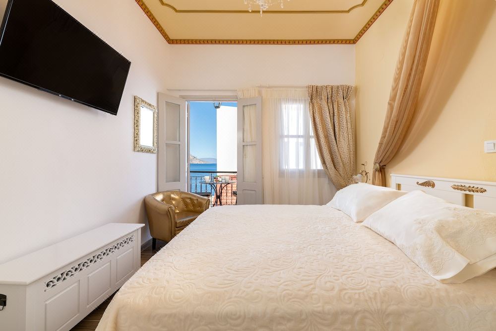 Photo of Bedroom in Symi