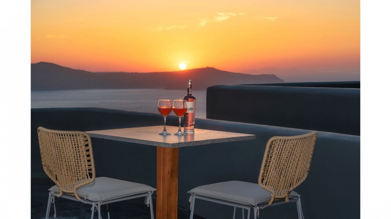 Photo of Others in Fira