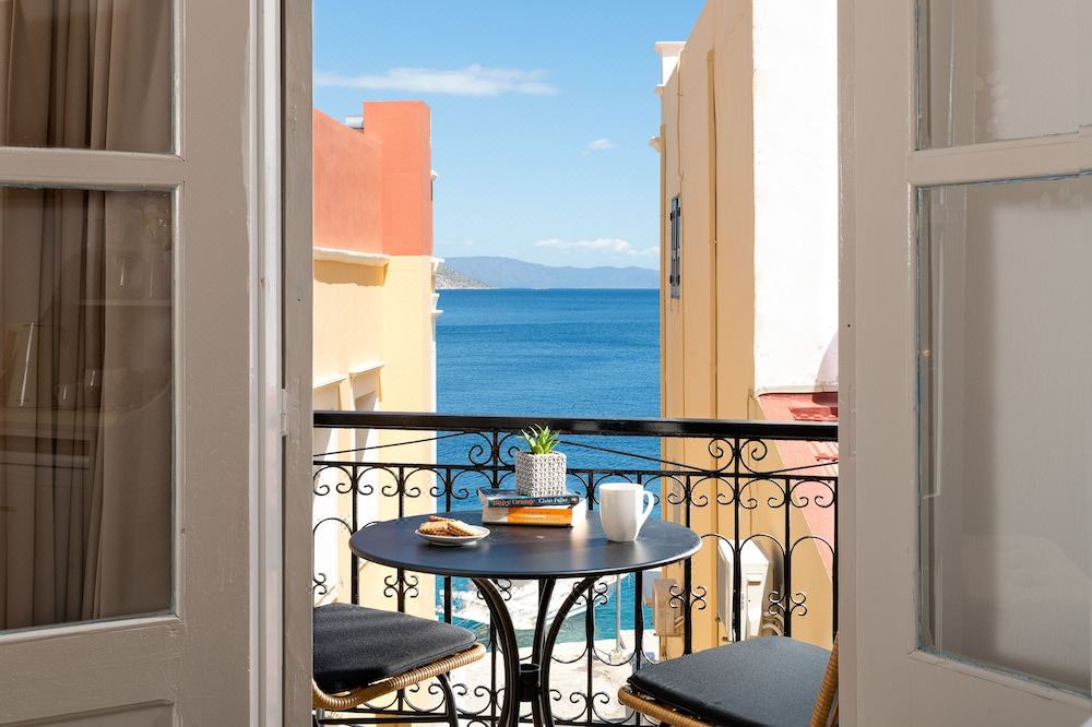 Photo of Patio Balcony in Symi