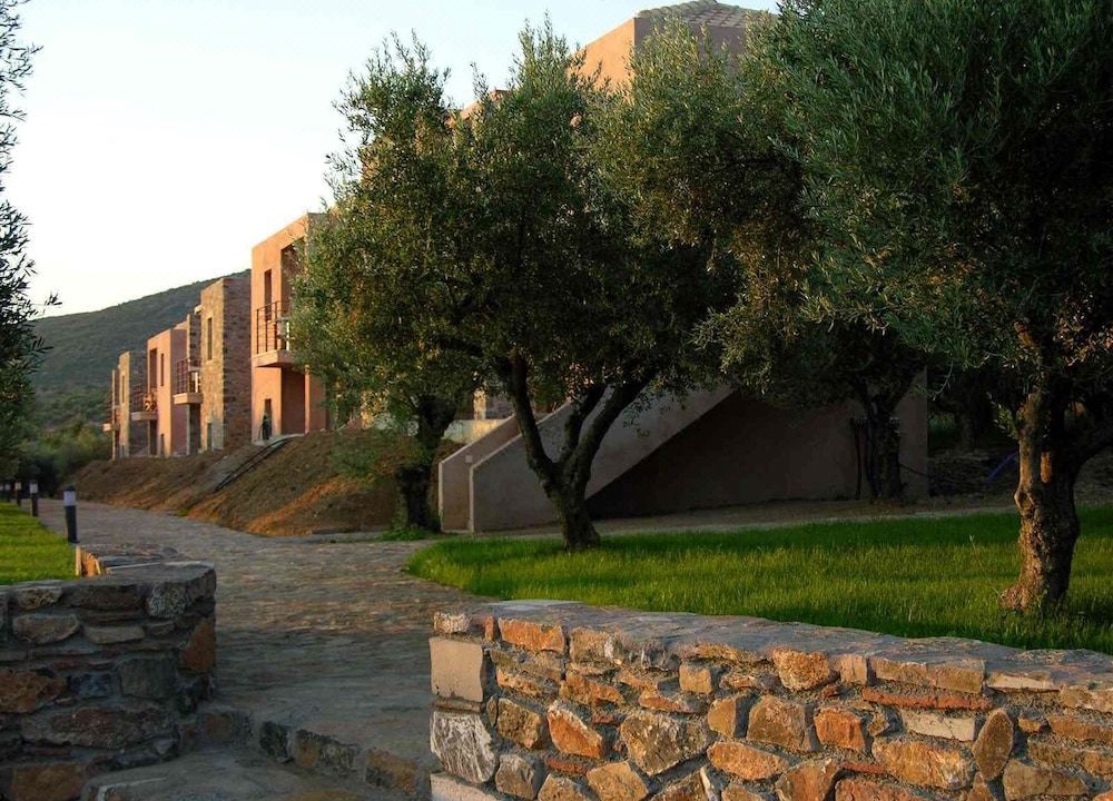 Photo of Buildings in Velies
