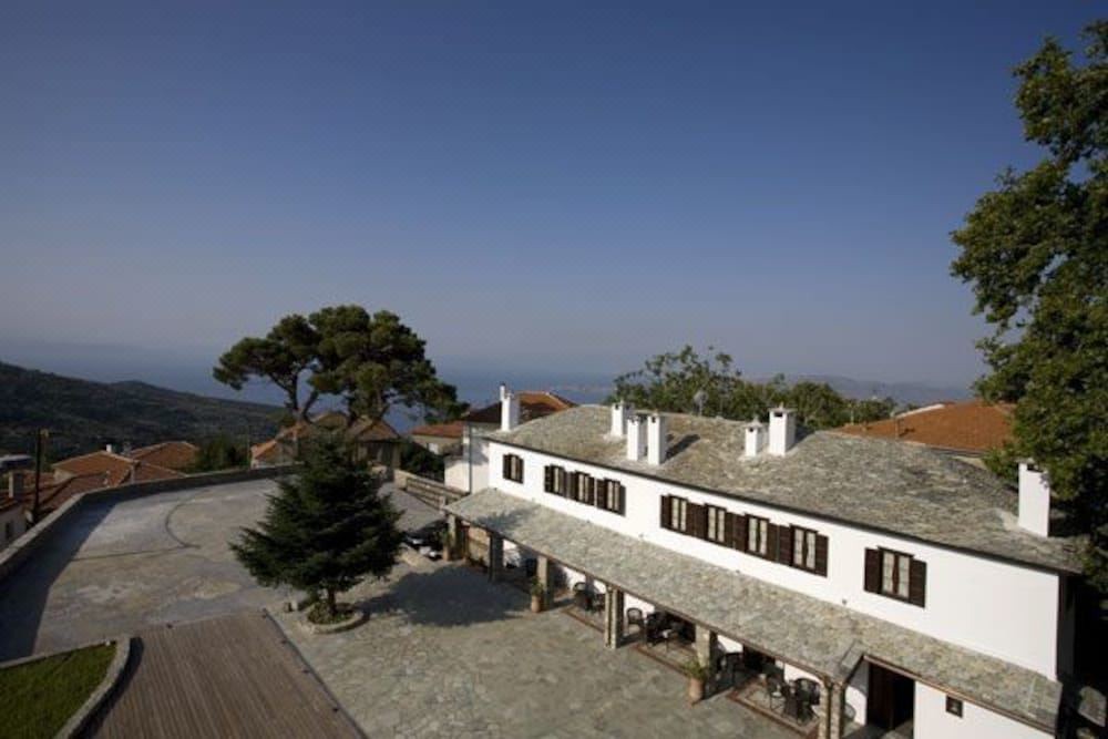 Photo of Buildings in Portaria