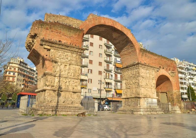 Photo of Buildings in Thessaloniki City Centre