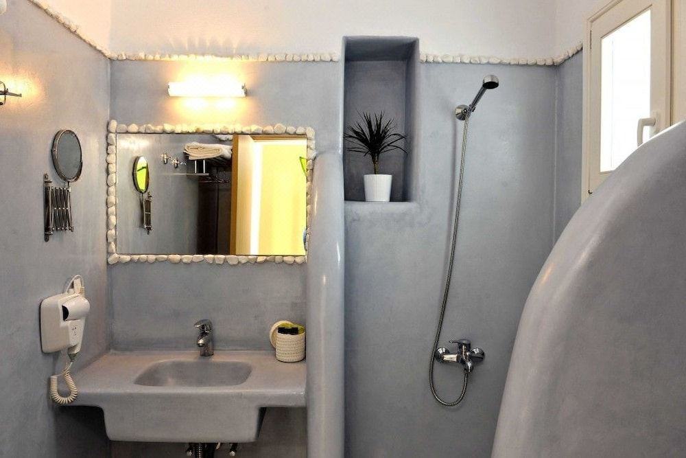 Photo of Bathroom in Naousa