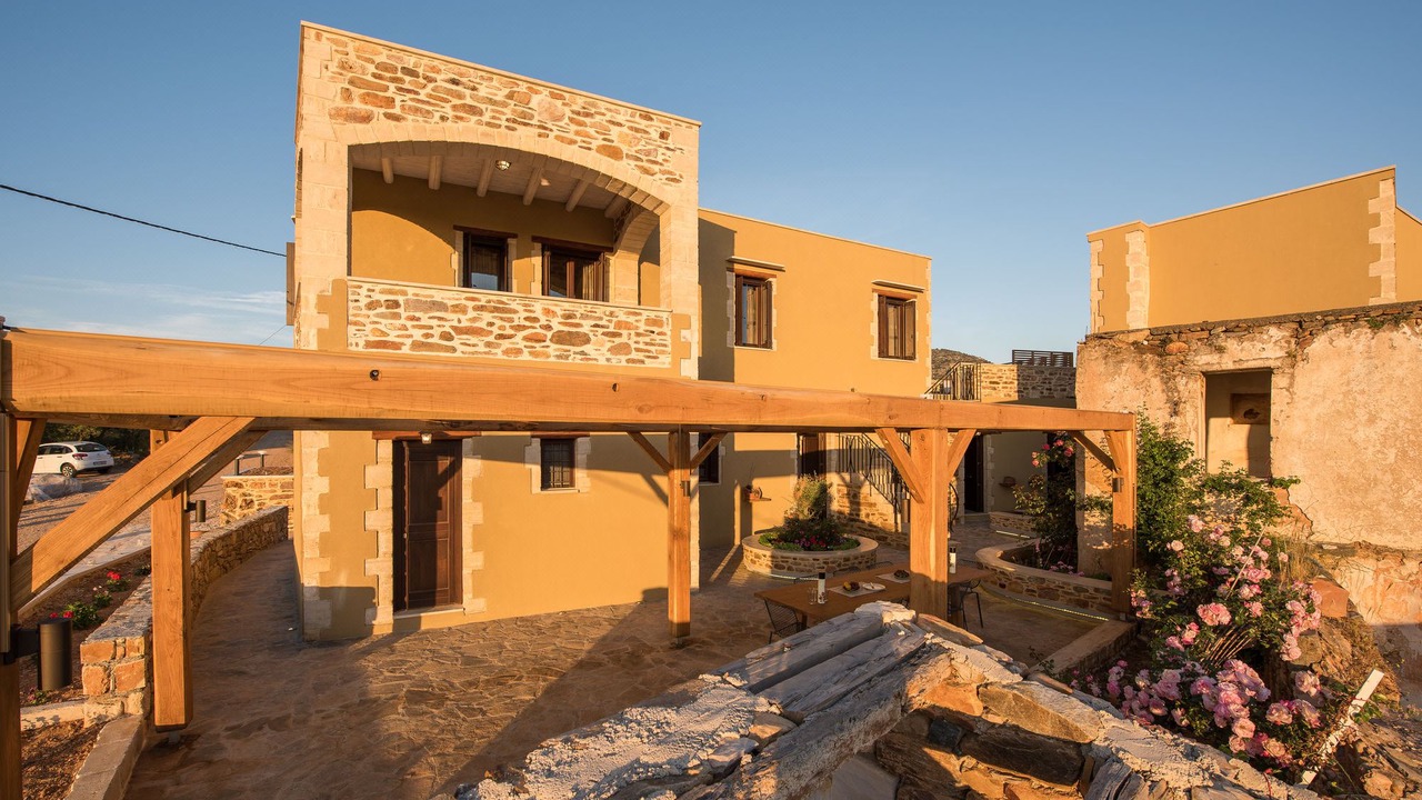 Photo of Buildings in Lameriana