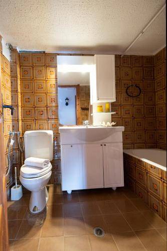 Photo of Bathroom in Gerakini