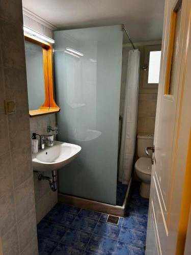 Photo of Bathroom in Karlovassi