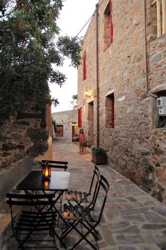 Photo of Others in Volissos