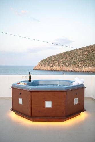Photo of Others in Apollonas
