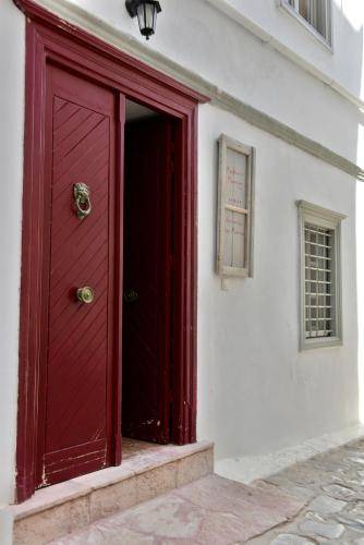 Photo of Others in Hydra