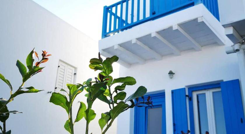 Photo of Buildings in Platis Gialos