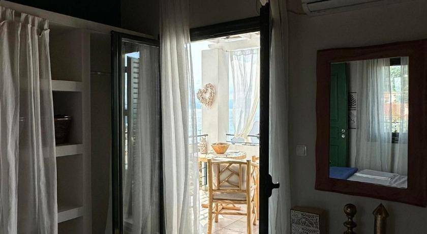 Photo of Others in Milos