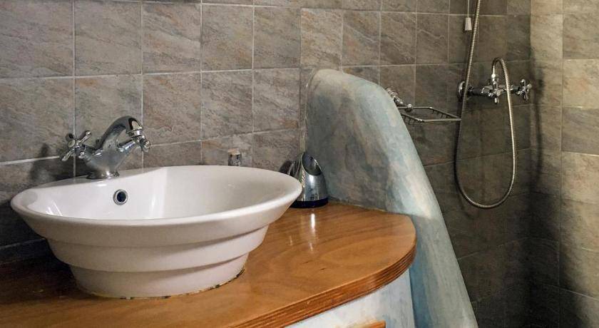 Photo of Bathroom in Ano Meria