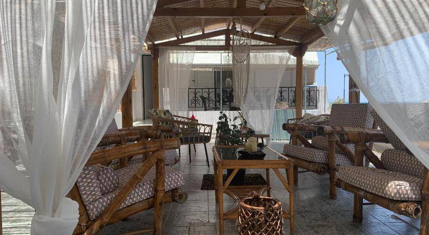 Photo of Patio Balcony in Scala