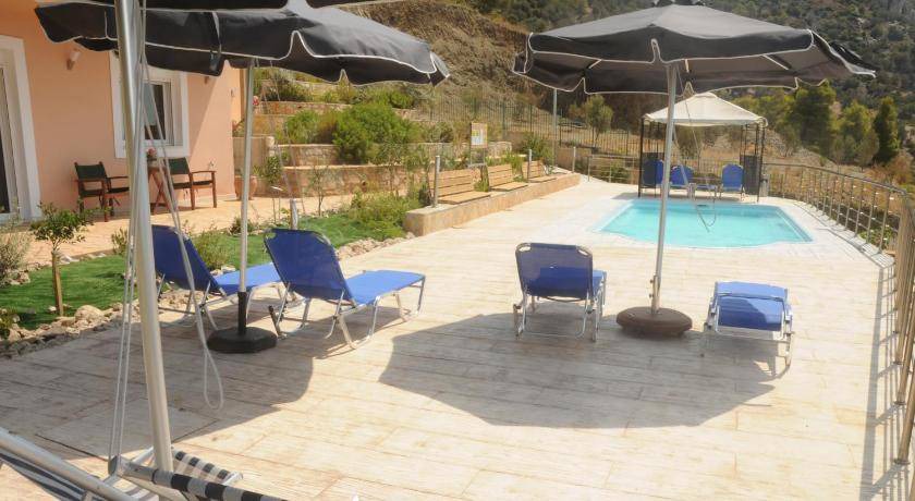 Photo of Others in Loutraki-Agioi Theodoroi
