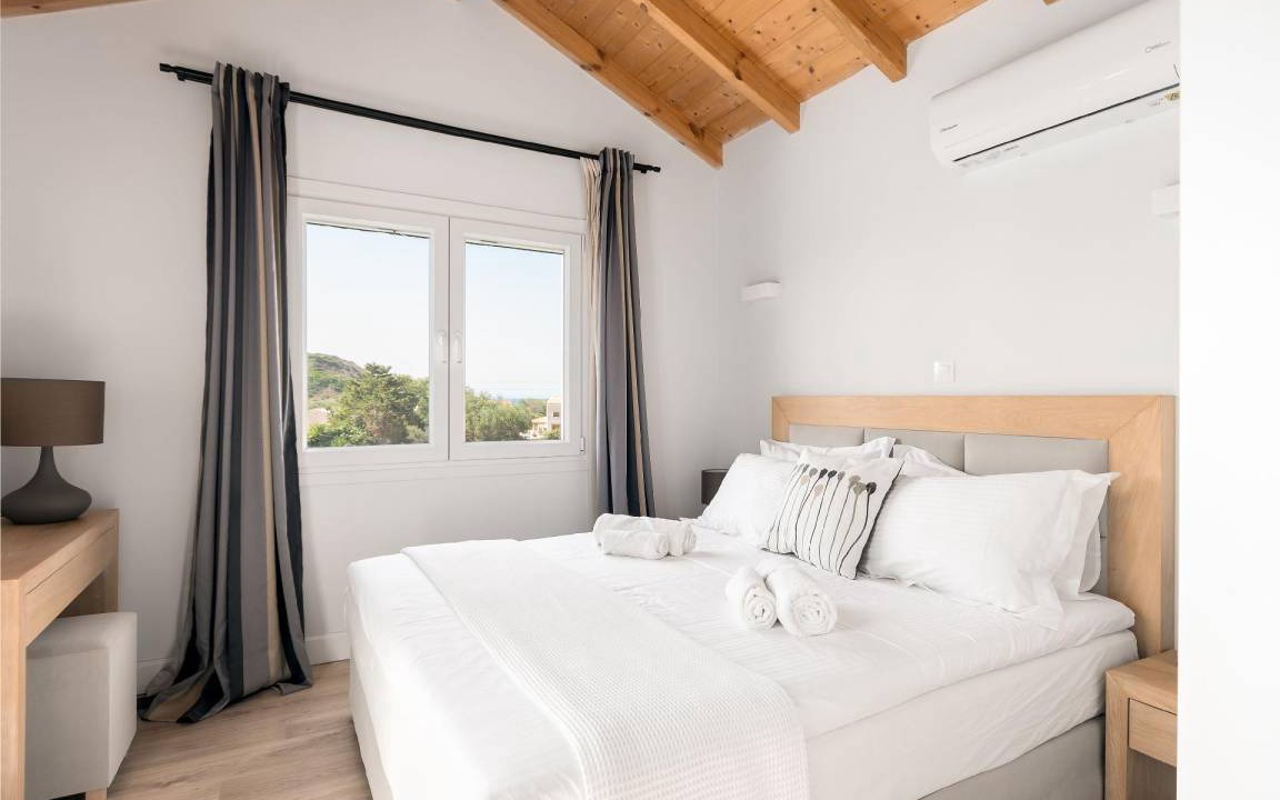 Photo of Bedroom in Erikousa Island