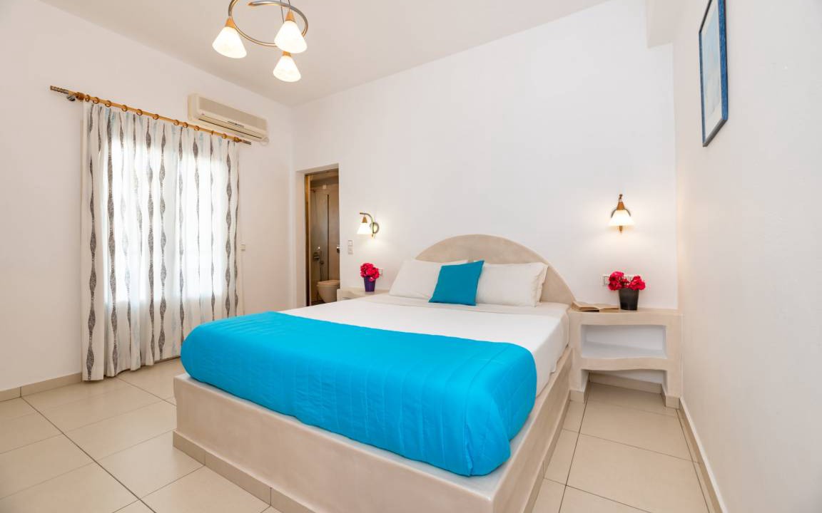 Photo of Bedroom in Perissa