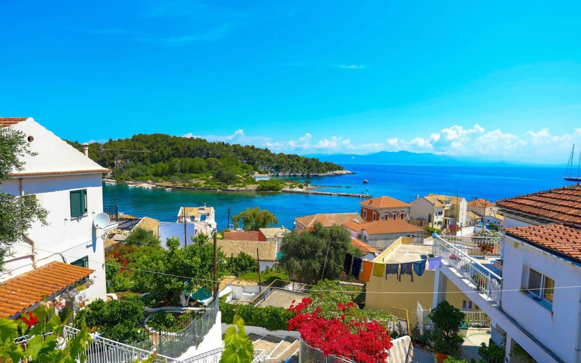 Photo of Others in Gaios