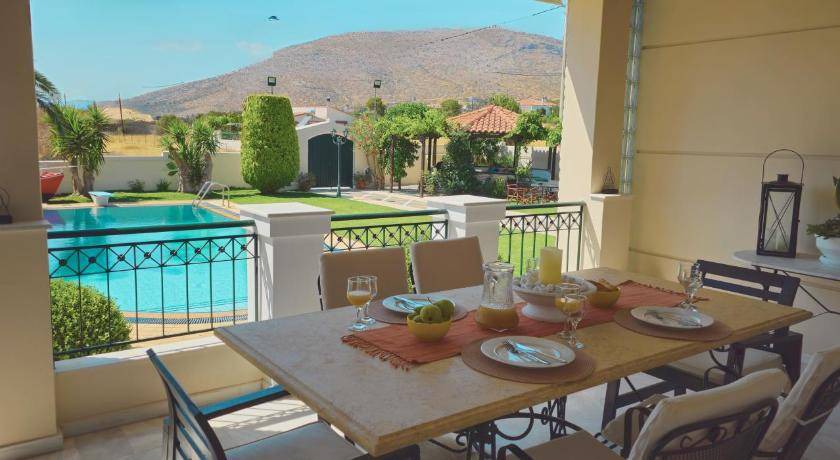 Photo of Patio Balcony in Saronikos