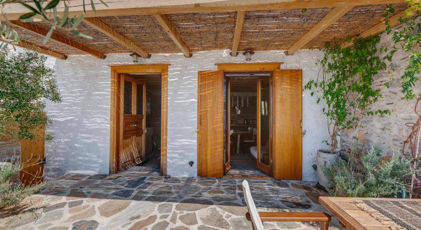 Photo of Others in Ano Siros