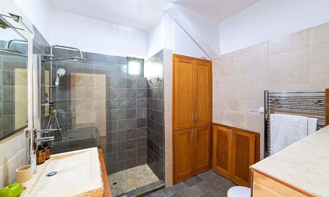 Photo of Bathroom in Kavallos