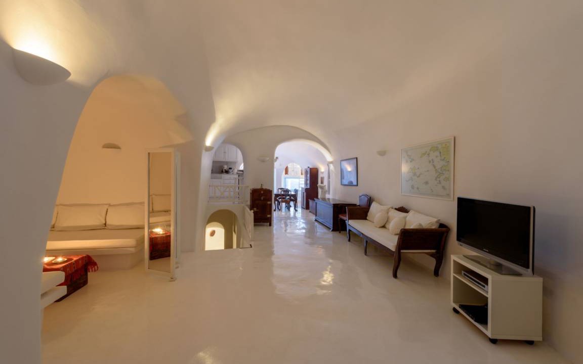 Photo of Others in Oia