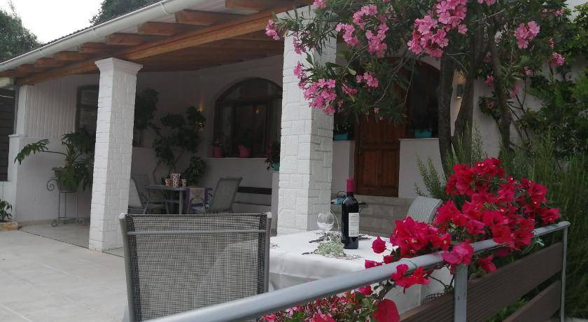 Photo of Patio Balcony in Barbati