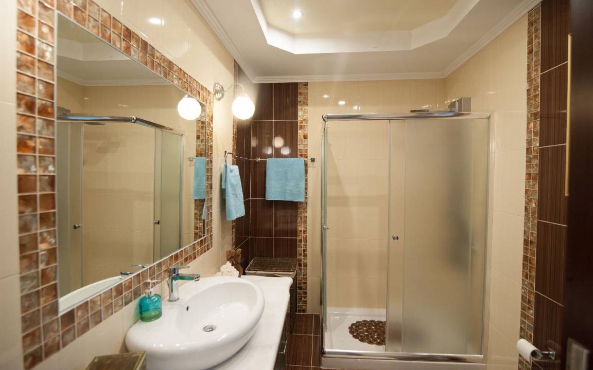 Photo of Bathroom in Mathes