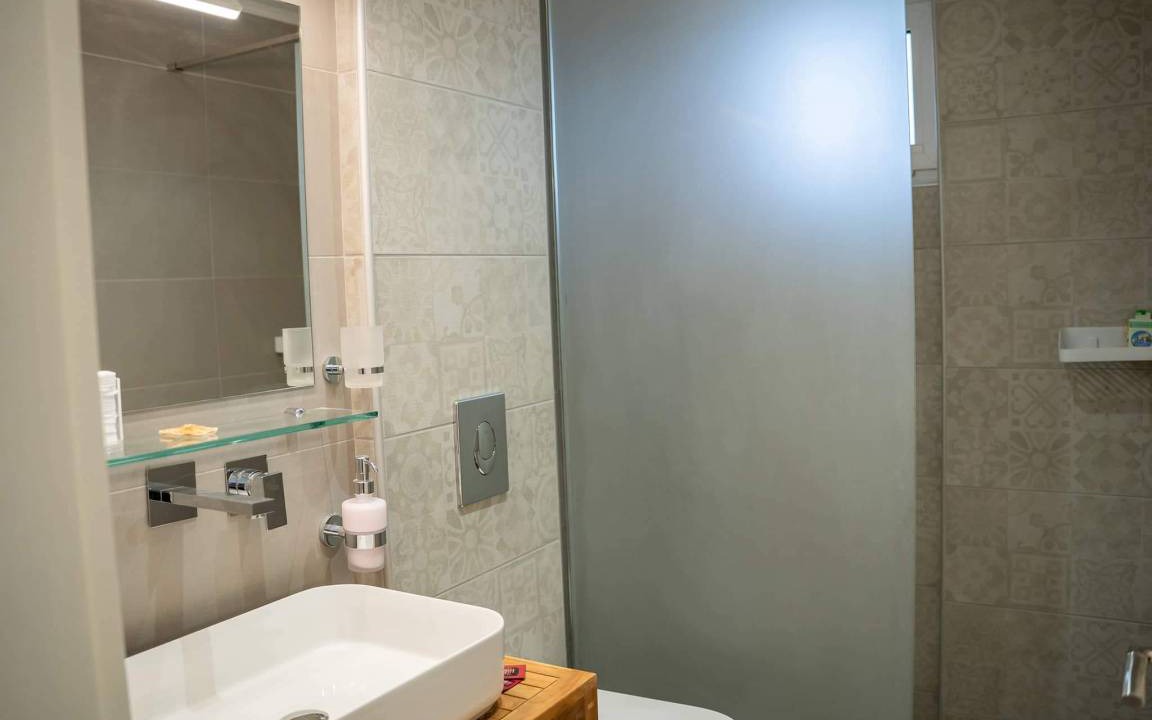 Photo of Bathroom in Lambi