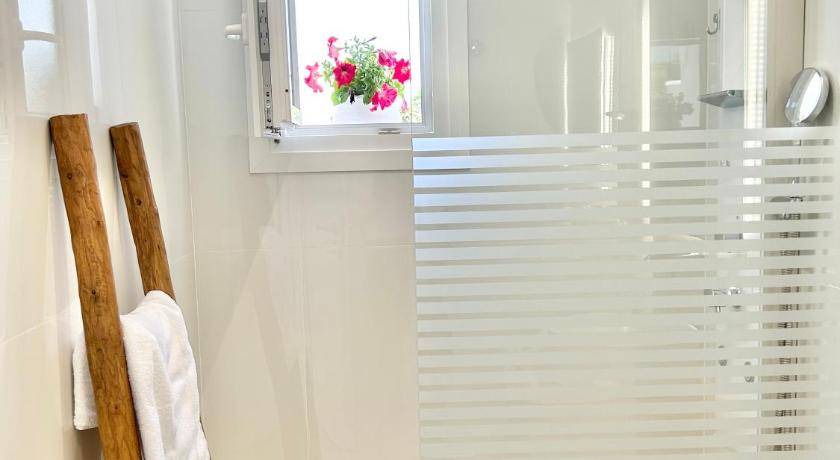 Photo of Bathroom in Adamas
