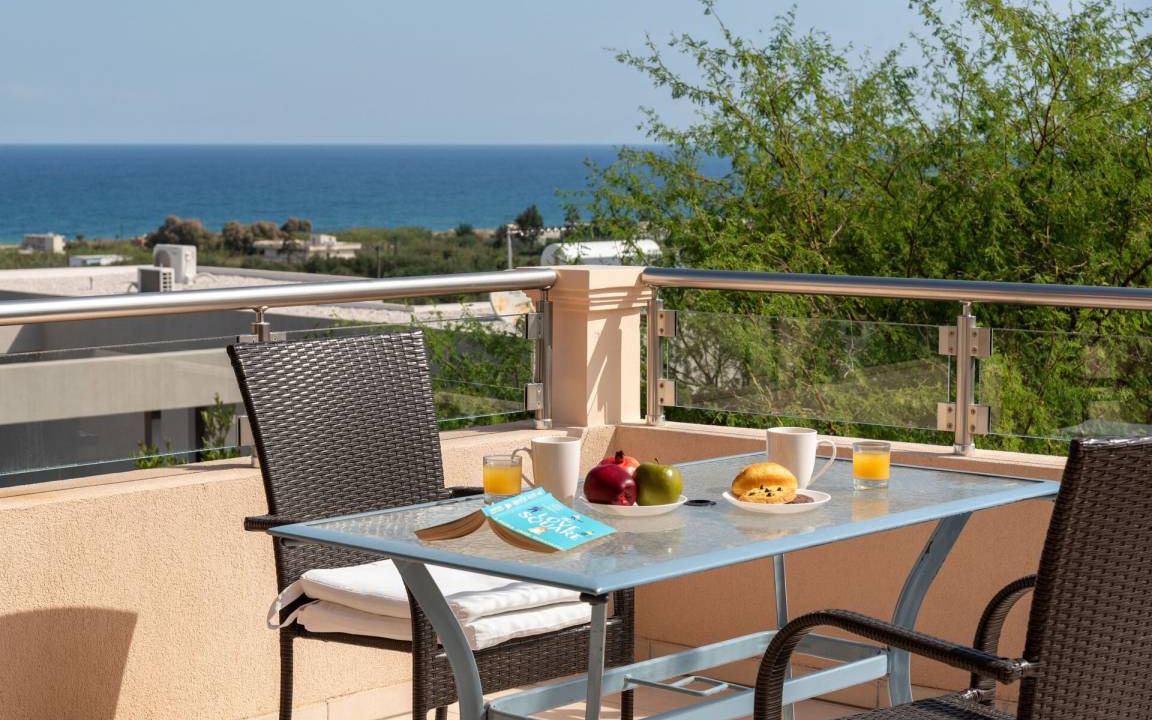 Photo of Patio Balcony in Pyrgos Psilonerou